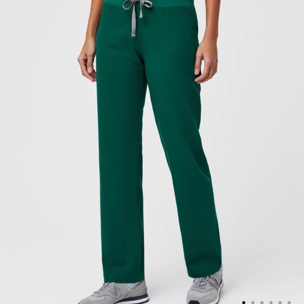 FIGS women's Hunter Green Kade